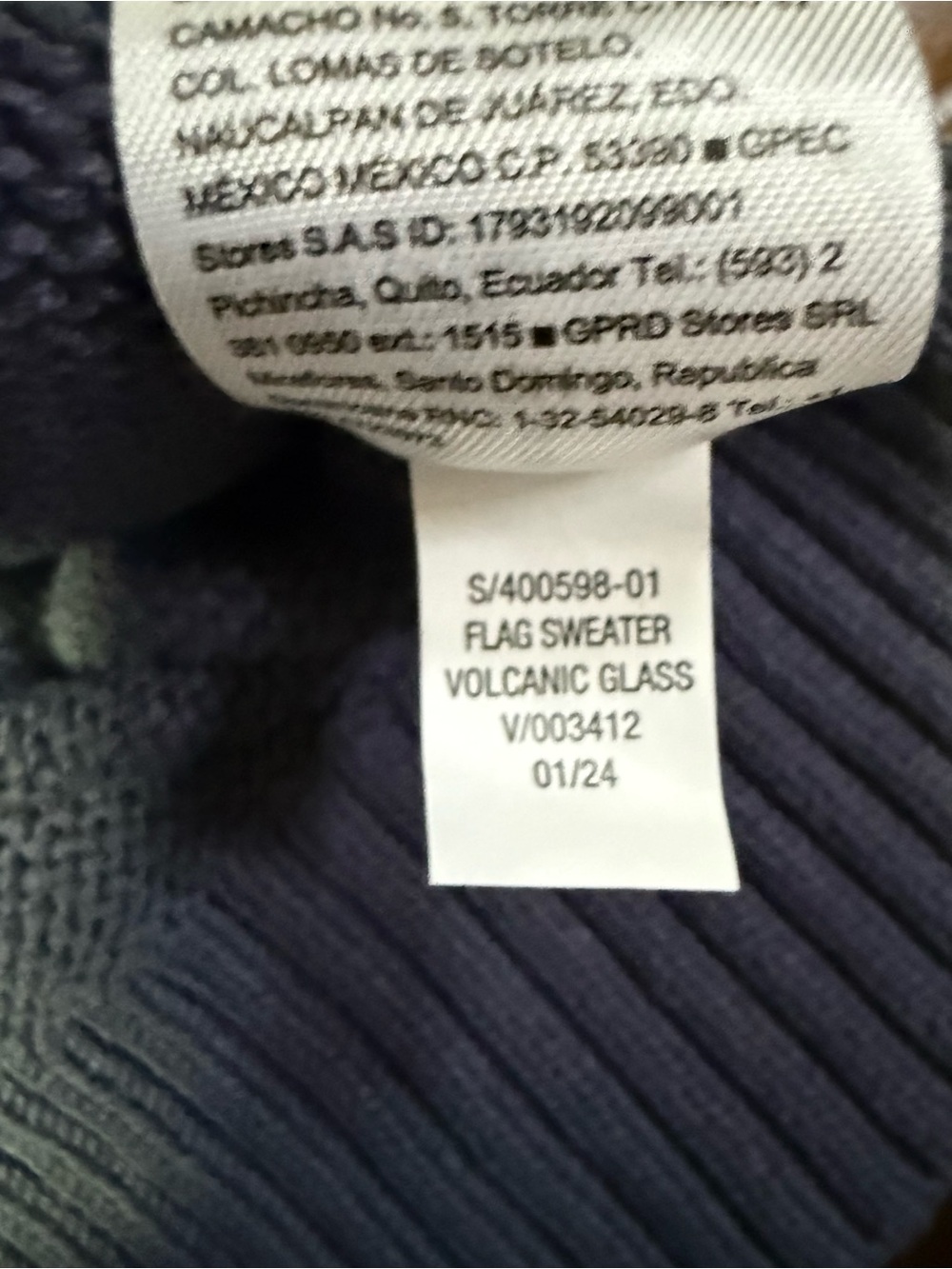 Old Navy Women’s USA Flag Blue Crewneck Sweater size small - Picture 5 of 10